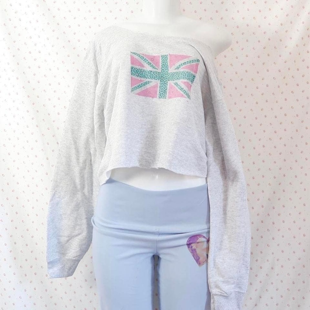Y2K Grey Off Shoulder Cropped Union Jack Leopard Sweatshirt Small